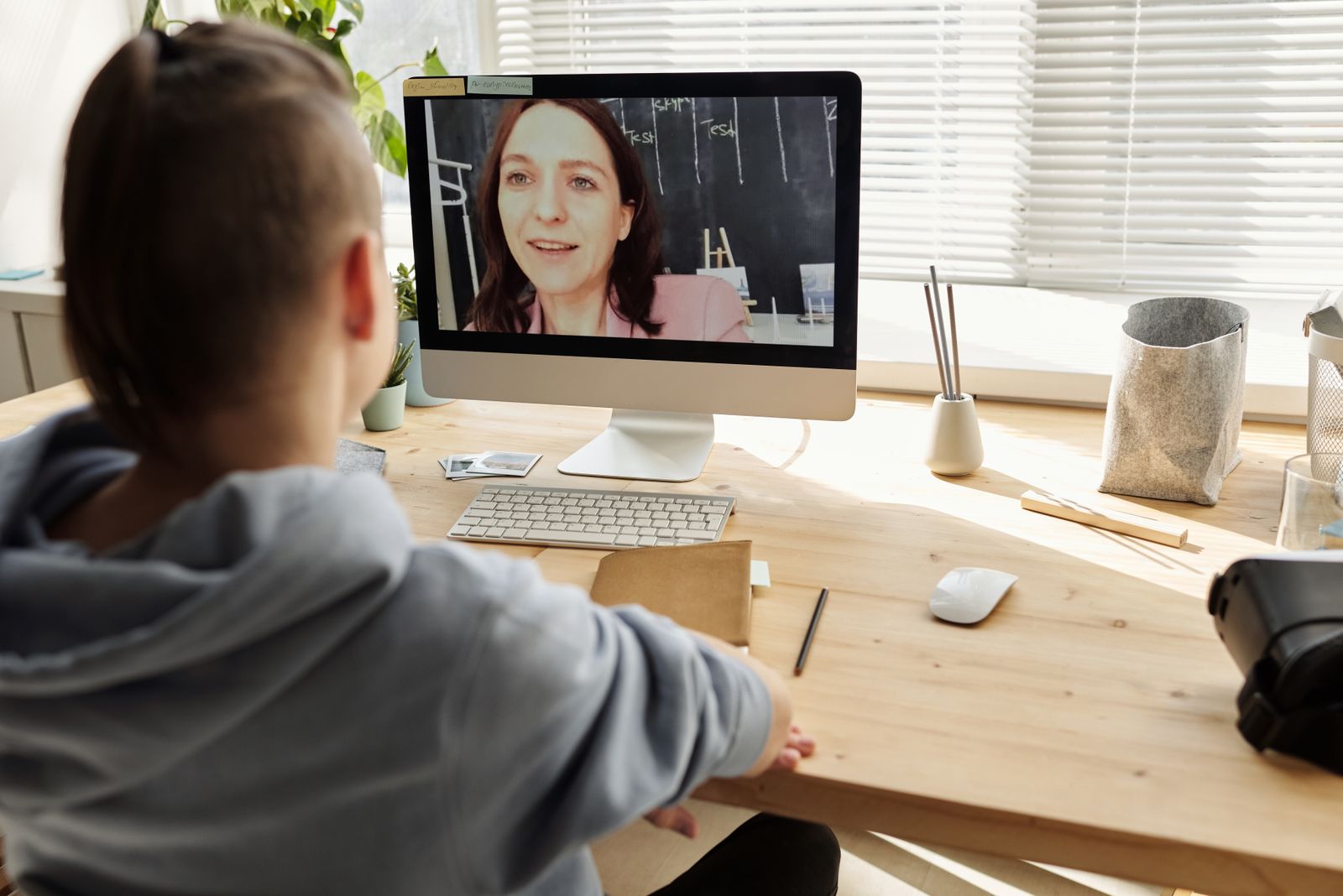 Online lernen mit Laptop